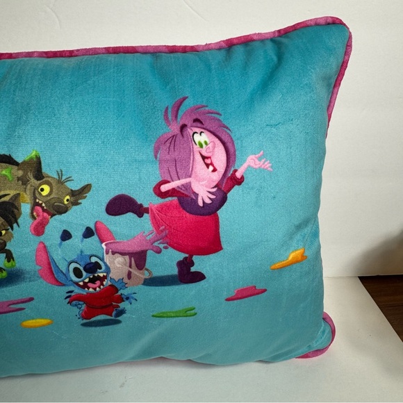 NWT. Disney Parks Madly Mischievous Here Comes Trouble 20x9” Throw Pillow. - Picture 9 of 13